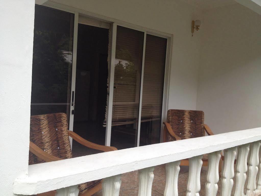 הוילה Pointe La Rue Marl Self Catering מראה חיצוני תמונה