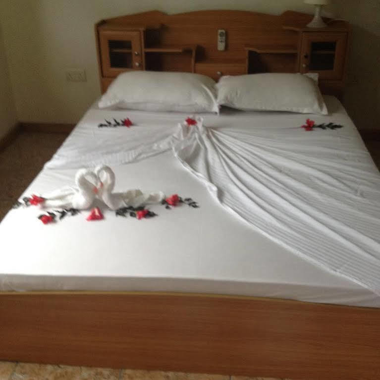 הוילה Pointe La Rue Marl Self Catering מראה חיצוני תמונה